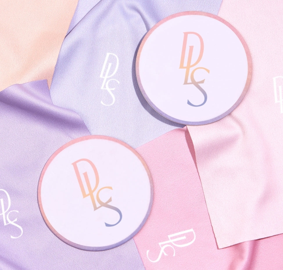 ダブルラバーズ(DOUBLE LOVERS)CHEEK (Ash Grey Base)