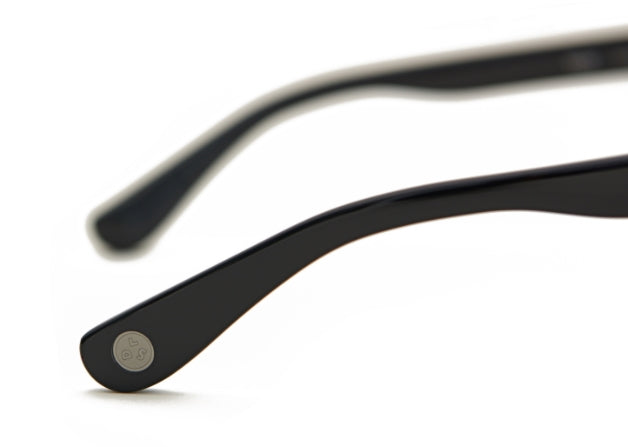 ダブルラバーズ(DOUBLE LOVERS)VAPOR (Black Touch)