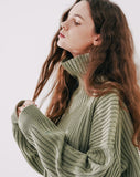 ダブルユーブイプロジェクト(WV PROJECT)  Peanut Butter Turtleneck Knit Light Khaki CJKN7434