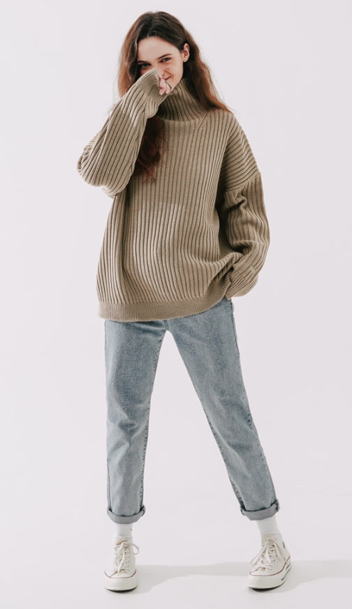 ダブルユーブイプロジェクト(WV PROJECT)  Peanut Butter Turtleneck Knit Beige CJKN7434