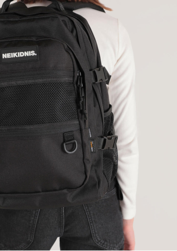 ネイキドニス(NEIKIDNIS)  ABSOLUTE BACKPACK / BLACK