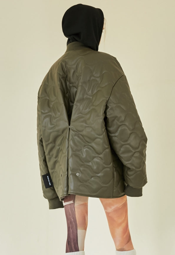 イーエスシースタジオ(ESC STUDIO)  Leather quilted jumper (khaki)