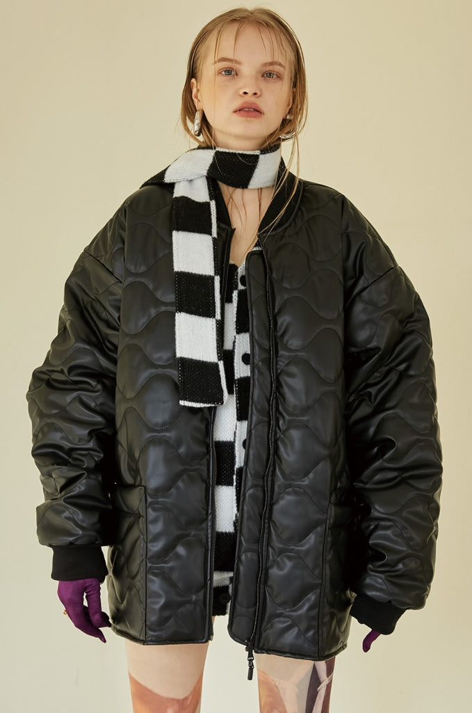 イーエスシースタジオ(ESC STUDIO)  Leather quilted jumper (black)