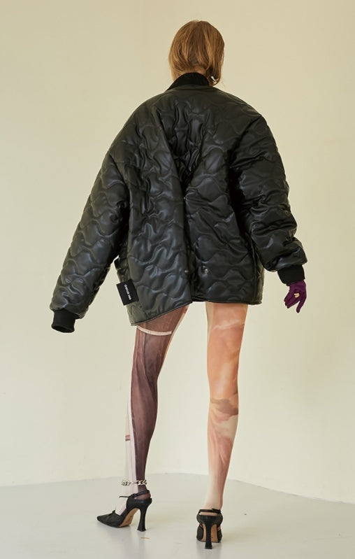 イーエスシースタジオ(ESC STUDIO)  Leather quilted jumper (black)