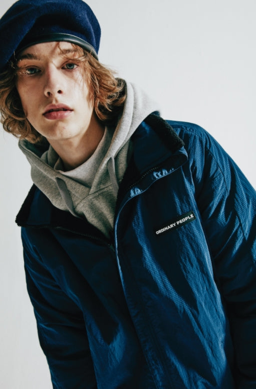 ORDINARY PEOPLE(オーディナリーピープル)  BLUE STITCH POINT BLACK REVERSIBLE FLEECE JACKET
