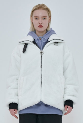 オーワイ(OY) 	BOTH ZIPPER UNBALANCE LOGO FUR JACKET-WHITE