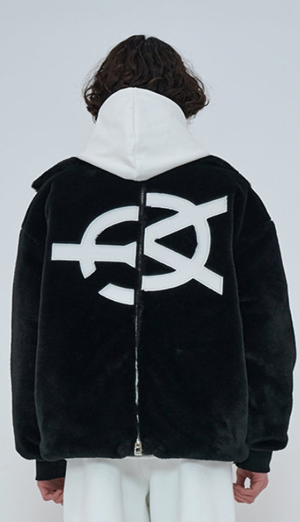 オーワイ(OY) 	BOTH ZIPPER UNBALANCE LOGO FUR JACKET-BLACK