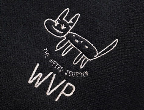 ダブルユーブイプロジェクト(WV PROJECT) Friends Sweat Shirt Black SMMT7440