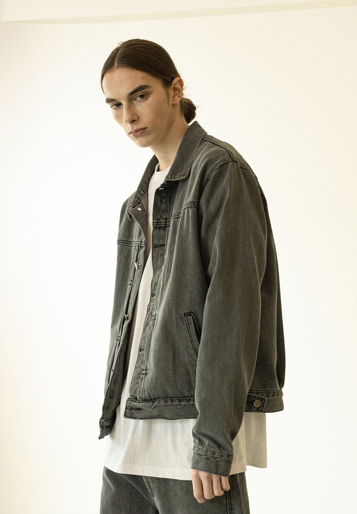 マスノウン(MASSNOUN)   PLEATS TRUCKER DENIM JACKET MFZJK002-GY