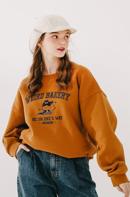 ダブルユーブイプロジェクト(WV PROJECT) Cookiedile Sweatshirt Camel KMMT7453