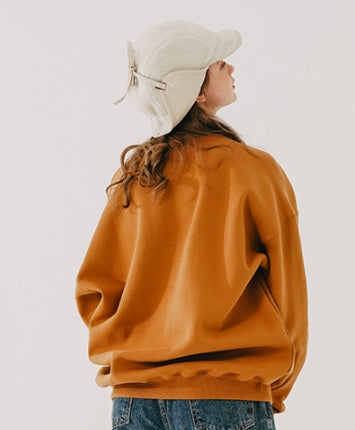ダブルユーブイプロジェクト(WV PROJECT) Cookiedile Sweatshirt Camel KMMT7453