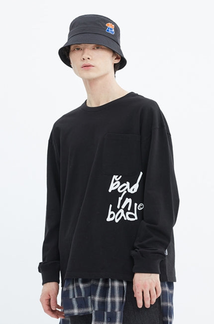 ベドインベド(BADINBAD)  SCRIBBLE LOGO POCKET LONG SLEEVE_BLACK