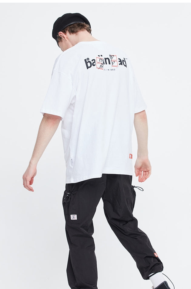 ベドインベド(BADINBAD) NAME TAG LOGO TEE_WHITE