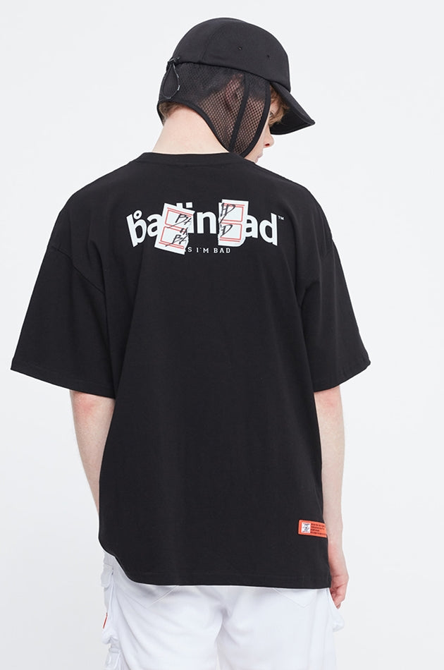 ベドインベド(BADINBAD)  NAME TAG LOGO TEE_BLACK
