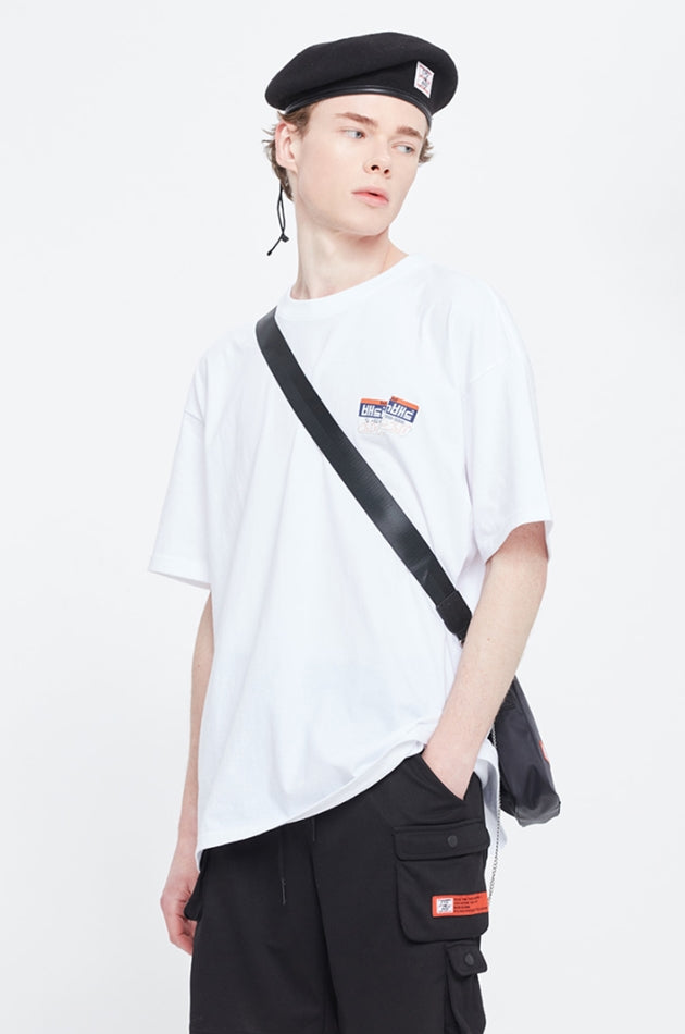 ベドインベド(BADINBAD)    BITMAP LOGO TEE_WHITE
