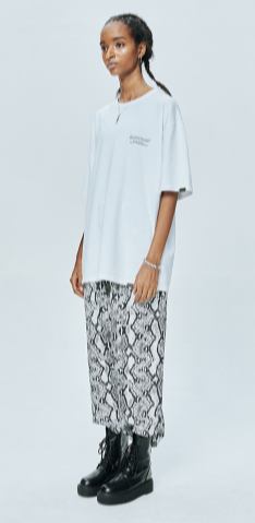 セイントペイン(SAINTPAIN)  SP OUT LINE LOGO T-WHITE