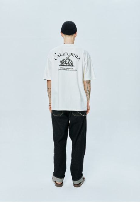 セイントペイン(SAINTPAIN) SP CALIF BEAR LOGO T-SKY BLUE
