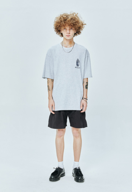 セイントペイン(SAINTPAIN) SP FLAG OF PAISLEY T-BLACK