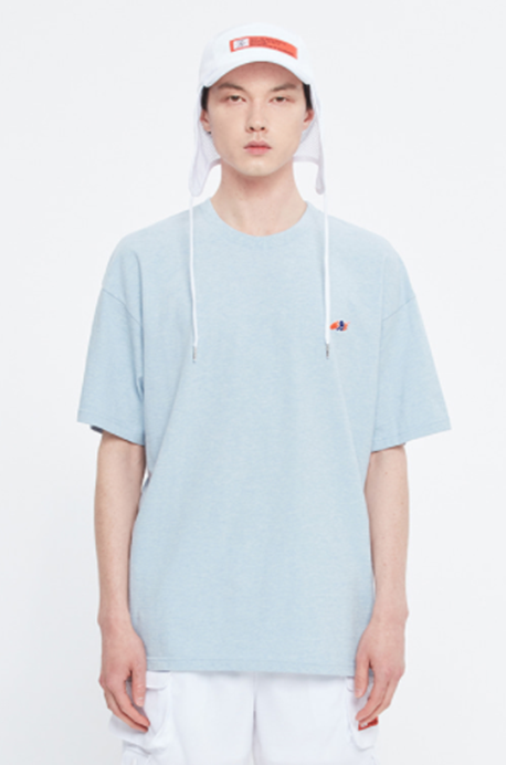 ベドインベド(BADINBAD) FAT LOGO TEE_SKY BLUE
