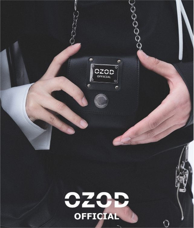オージーオーディー(OZOD)  MINI LEATHER BAG