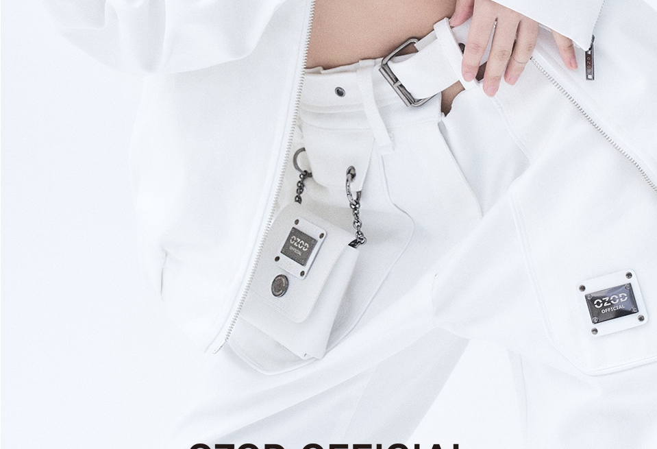 オージーオーディー(OZOD)  MINI LEATHER BAG