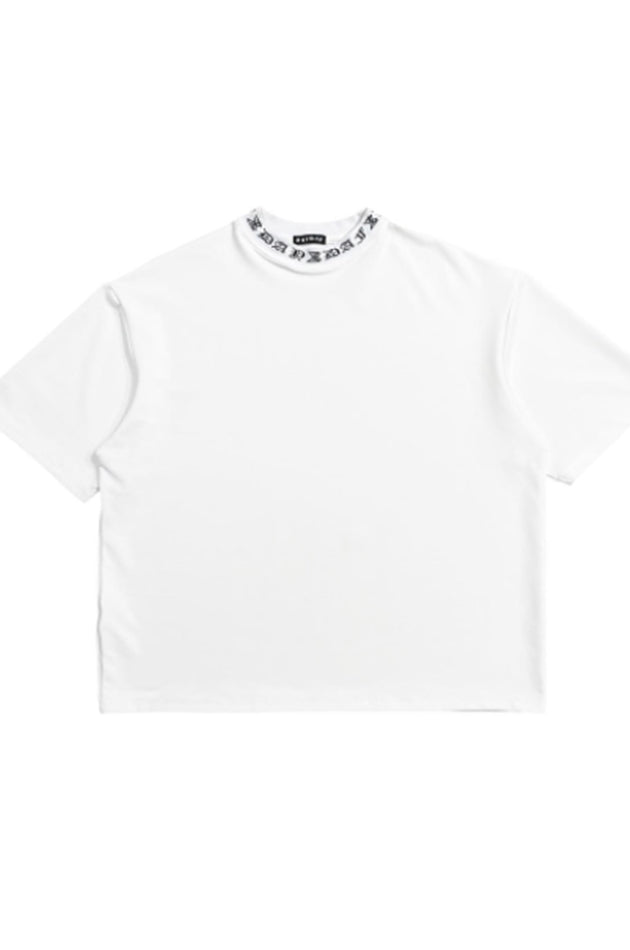 DAYDAF (デイダフ) NECK LOGO HALF T - WHITE