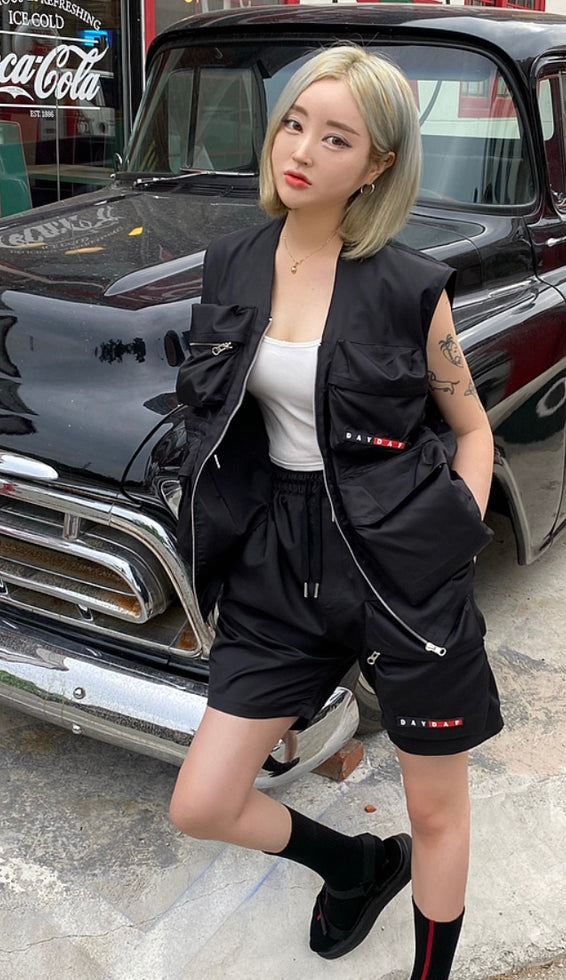 DAYDAF (デイダフ) POCKET 2/1 SHORT PANTS