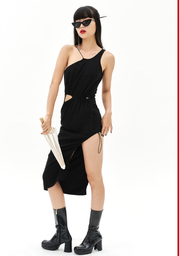 オージーオーディー(OZOD)  GATHER SLIT DRESS_BLACK