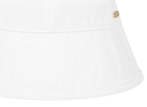 curetty (キュリティー)  C METAL BROOCH BUCKET HAT_WHITE