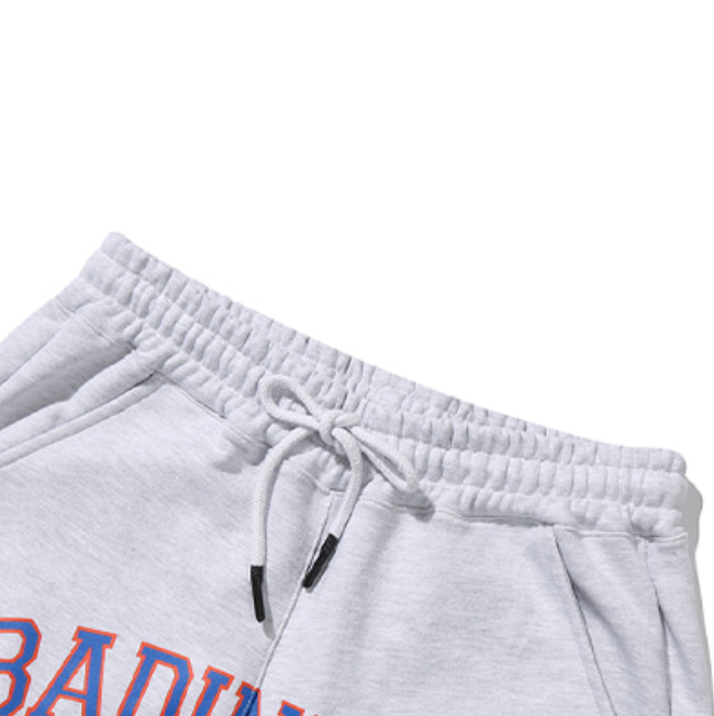 ベドインベド(BADINBAD) COLLEGE FONT HEAVY WEIGHT PANTS_LIGHT GREY