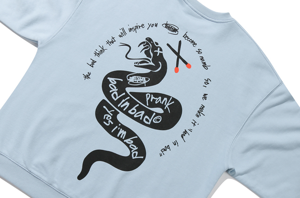 ベドインベド(BADINBAD) PRANK SNAKE SWEAT SHIRT_LIGHT BLUE