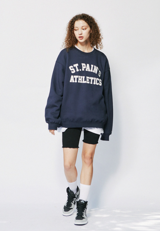 セイントペイン(SAINTPAIN)  SP ATHLETIC LOGO CREWNECK-NAVY