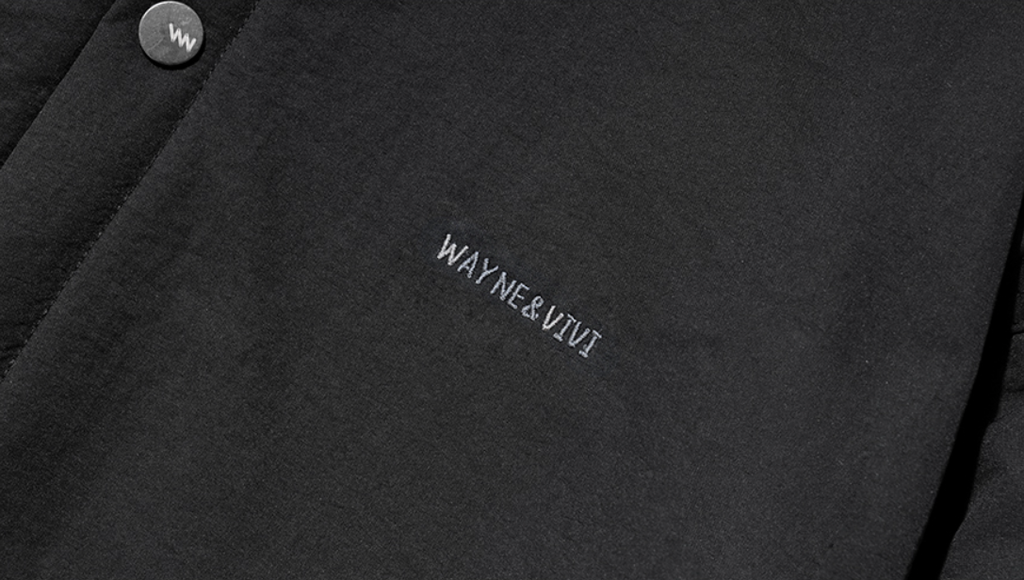 ダブルユーブイプロジェクト(WV PROJECT) Woven Hooded Coach Jacket Black JIOT7540