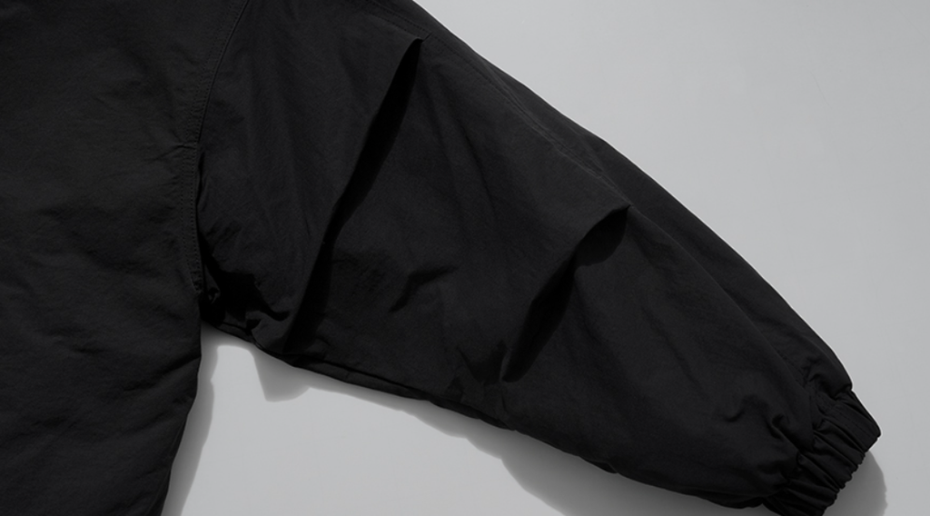 ダブルユーブイプロジェクト(WV PROJECT) Woven Hooded Coach Jacket Black JIOT7540