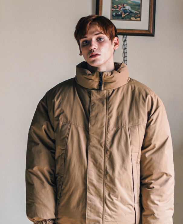 ダブルユーブイプロジェクト(WV PROJECT) Monster duck down parka Beige JJOT7521