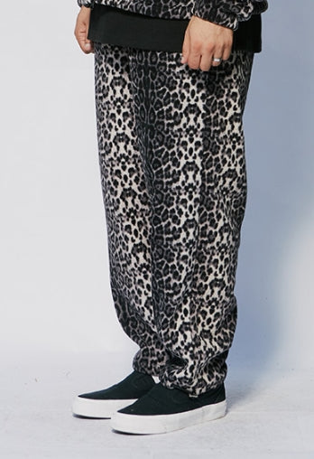 セイントペイン(SAINTPAIN)  SP LEOPARD FLEECE TRAINING PANTS-BLACK