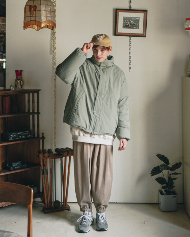 ダブルユーブイプロジェクト(WV PROJECT) Planning duck down parka Light Khaki CJOT7520