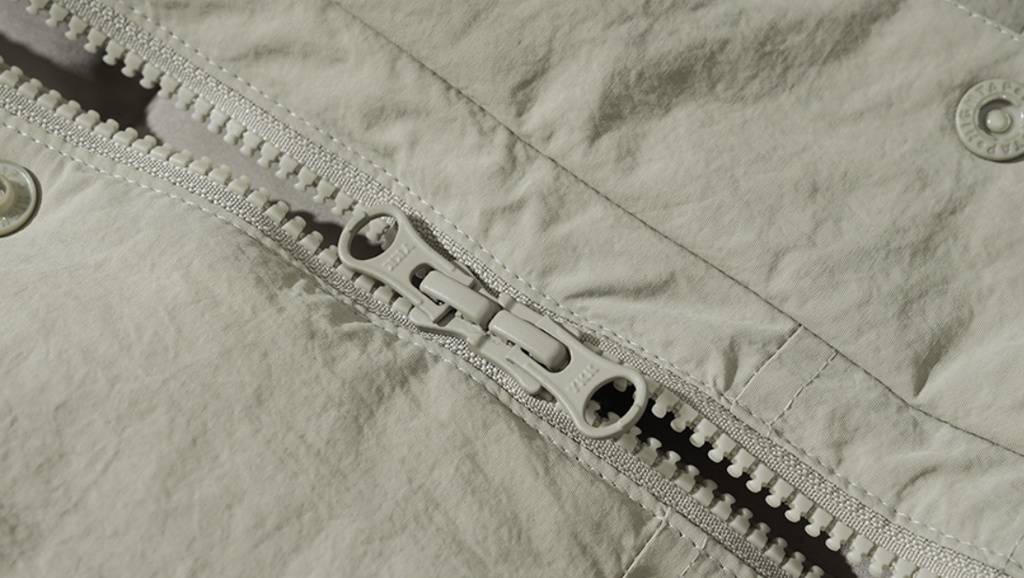ダブルユーブイプロジェクト(WV PROJECT) Planning duck down parka Light Khaki CJOT7520