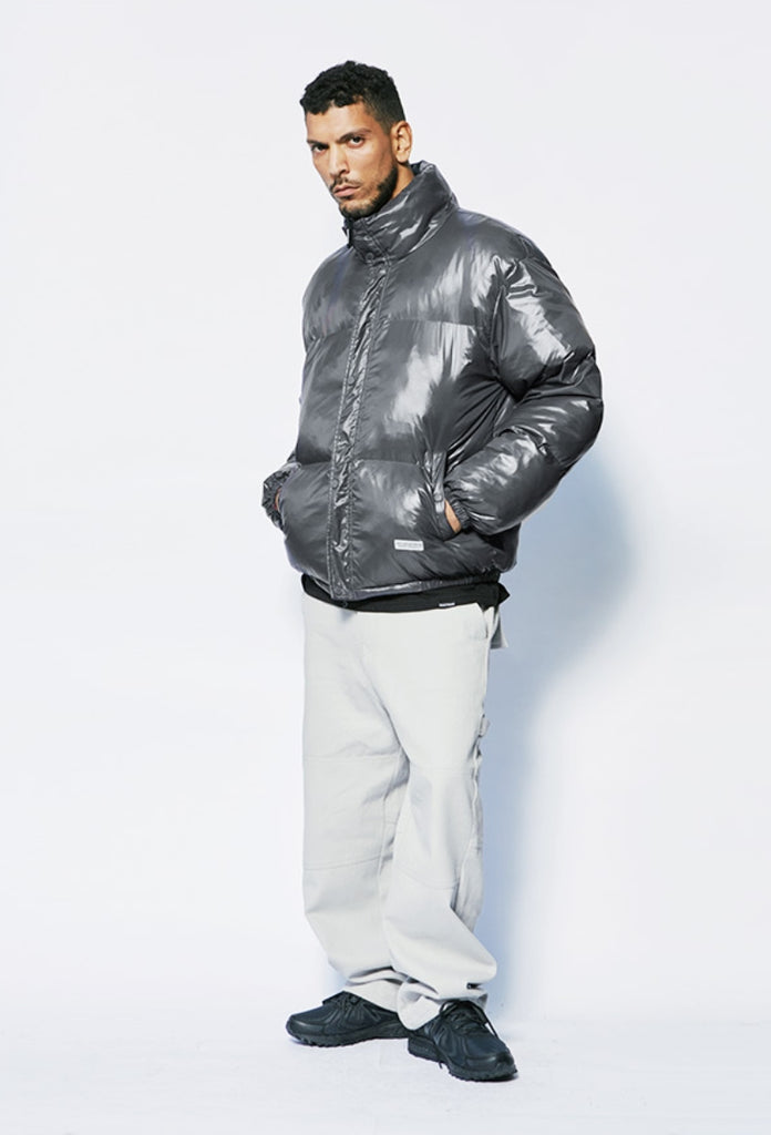 セイントペイン(SAINTPAIN)  SP SHORT PADDING JUMPER-GLOSSY CHARCOAL