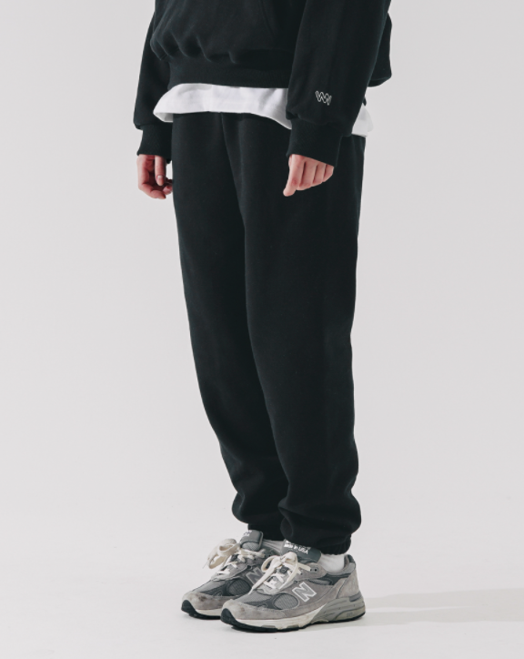 ダブルユーブイプロジェクト(WV PROJECT) Wayne Sweatpants Black KMLP7552