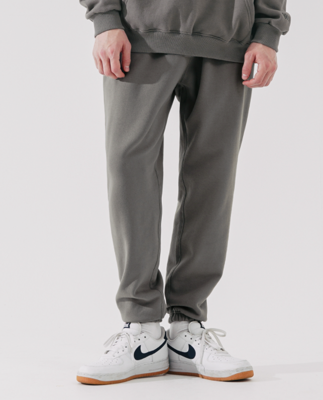 ダブルユーブイプロジェクト(WV PROJECT) Wayne Sweatpants Dark Gray KMLP7552