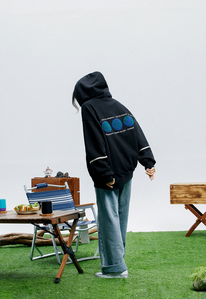 QUIETIST (クワイエティスト)  Save For Human-race Sweat-Hood (black)