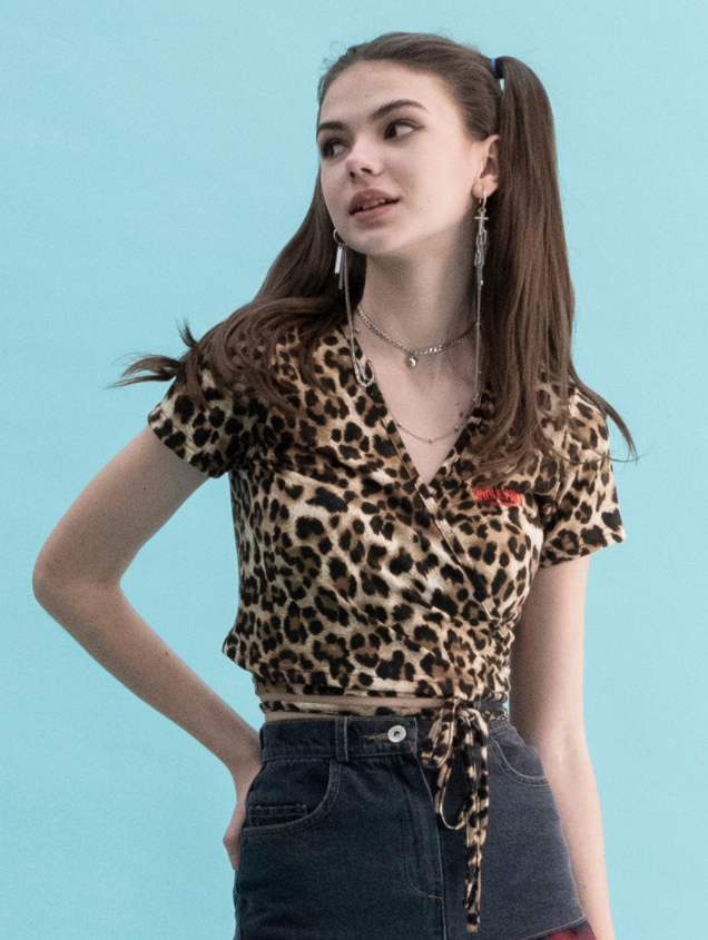 BABLETWO  (ビーエーブルトゥー)      Leopard Cross T-shirts (BEIGE)