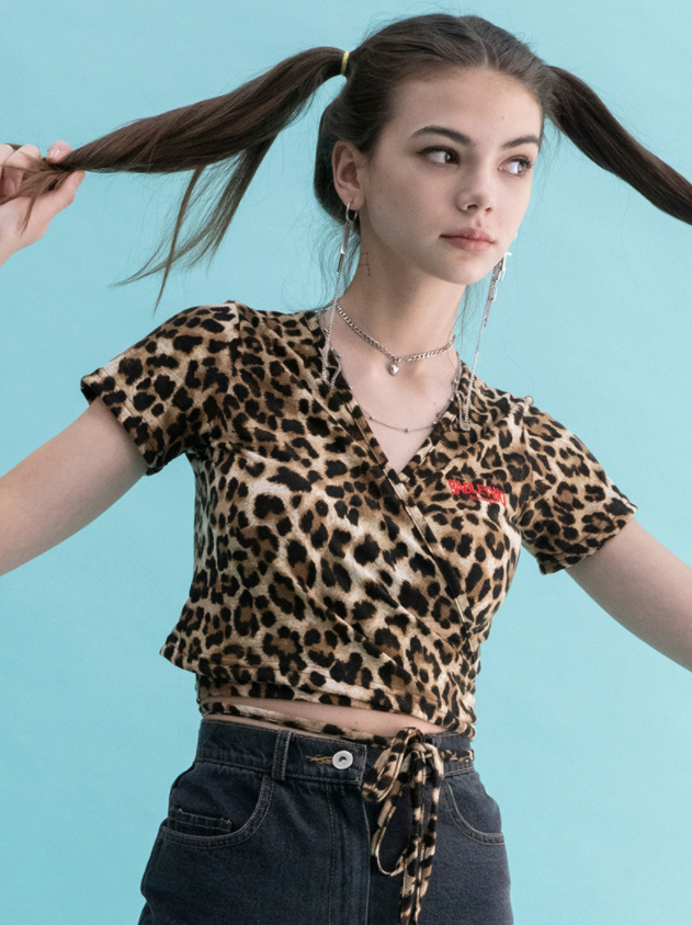 BABLETWO  (ビーエーブルトゥー)      Leopard Cross T-shirts (BEIGE)