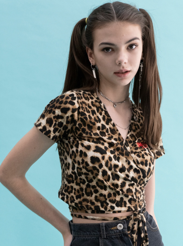 BABLETWO  (ビーエーブルトゥー)      Leopard Cross T-shirts (BEIGE)