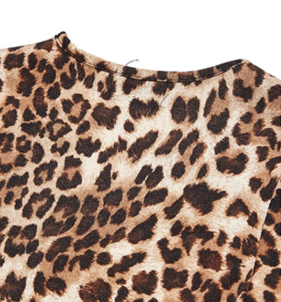 BABLETWO  (ビーエーブルトゥー)      Leopard Cross T-shirts (BEIGE)