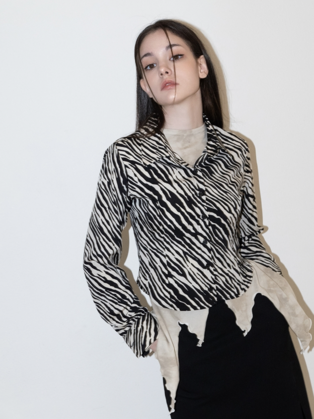 BABLETWO  (ビーエーブルトゥー)       Zebra Silky Shirts (BEIGE)