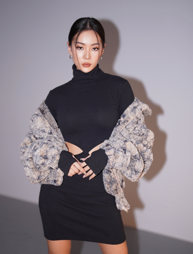 BABLETWO  (ビーエーブルトゥー)      x Kyla Eco Fur Zipup Jacket (BEIGE)