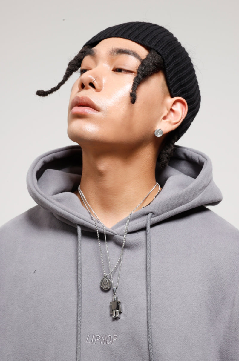 PASION (パシオン) Antique Victoria Coin Pendant Necklace