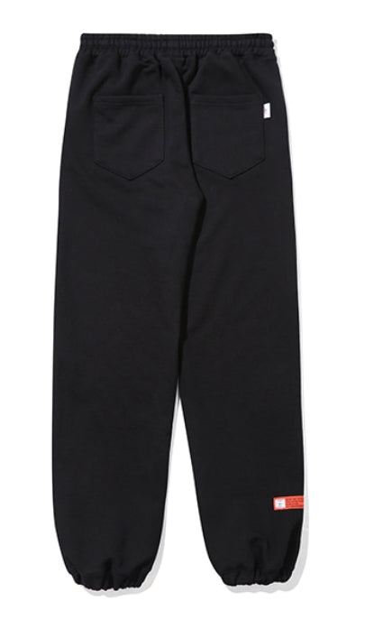 ベドインベド(BADINBAD) COLLEGE FONT HEAVY WEIGHT PANTS_BLACK